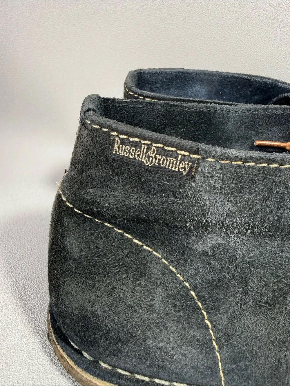 Russell & Bromley Men’s Navy Chukka Boots Handmade in England